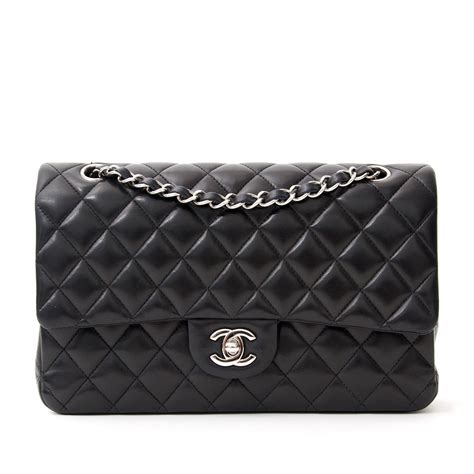 tweedehands chanel|Chanel Labellov Buy and Sell Authentic Luxury.